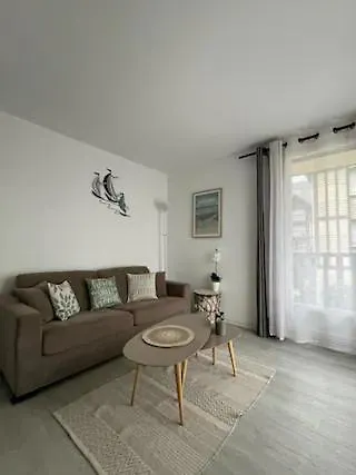 Appartement A 300 M De La Mer Cabourg Exterior photo